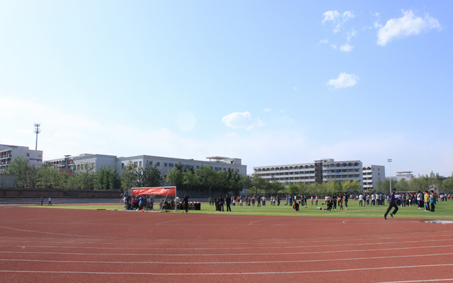 操場(chǎng)跑道 校園環(huán)境 操場(chǎng)跑道 校園環(huán)境