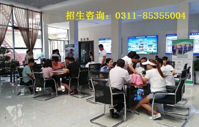 石家莊鐵路學(xué)校17秋學(xué)生畢業(yè)證領(lǐng)取通知 學(xué)校新聞