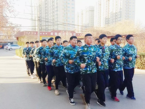 石家莊鐵路學(xué)校晚上幾點(diǎn)下課 招生問(wèn)答 石家莊鐵路學(xué)校晚上幾點(diǎn)下課 招生問(wèn)答