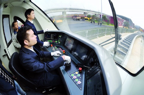 鐵路技校介紹火車駕照增駕的相關(guān)規(guī)定 行業(yè)新聞