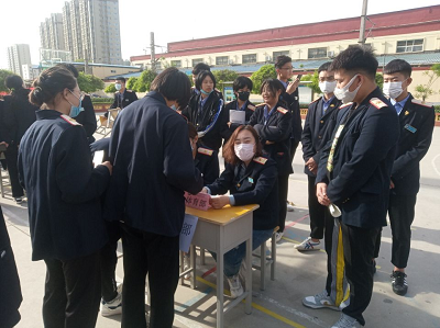 石家莊鐵路職業(yè)技工學(xué)校2021春學(xué)生會(huì)納新現(xiàn)場 學(xué)子風(fēng)采 第3張