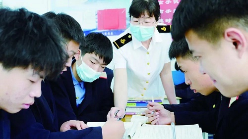 石家莊新鐵軌道交通中專學(xué)校校園生活 校園環(huán)境 第3張